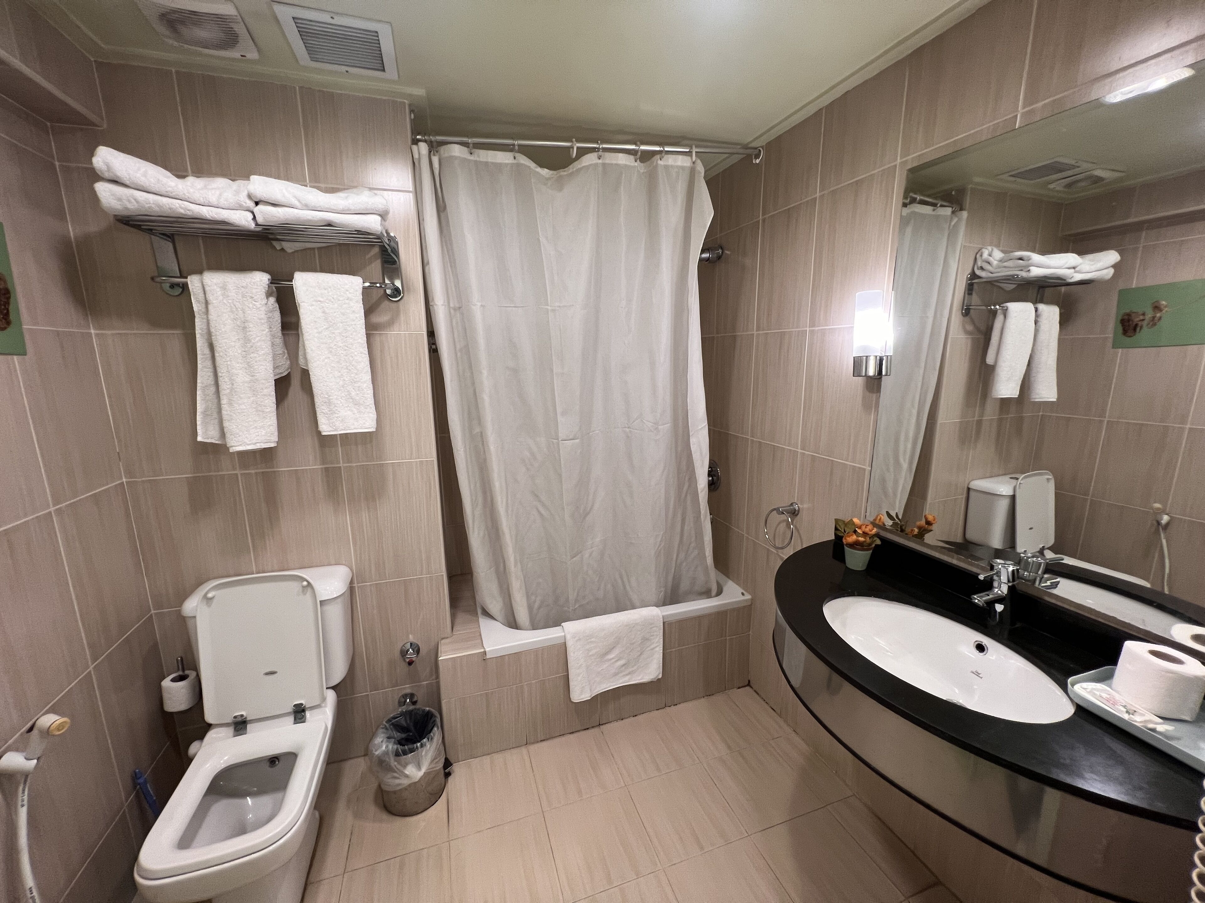 Photo - Santana Hotel