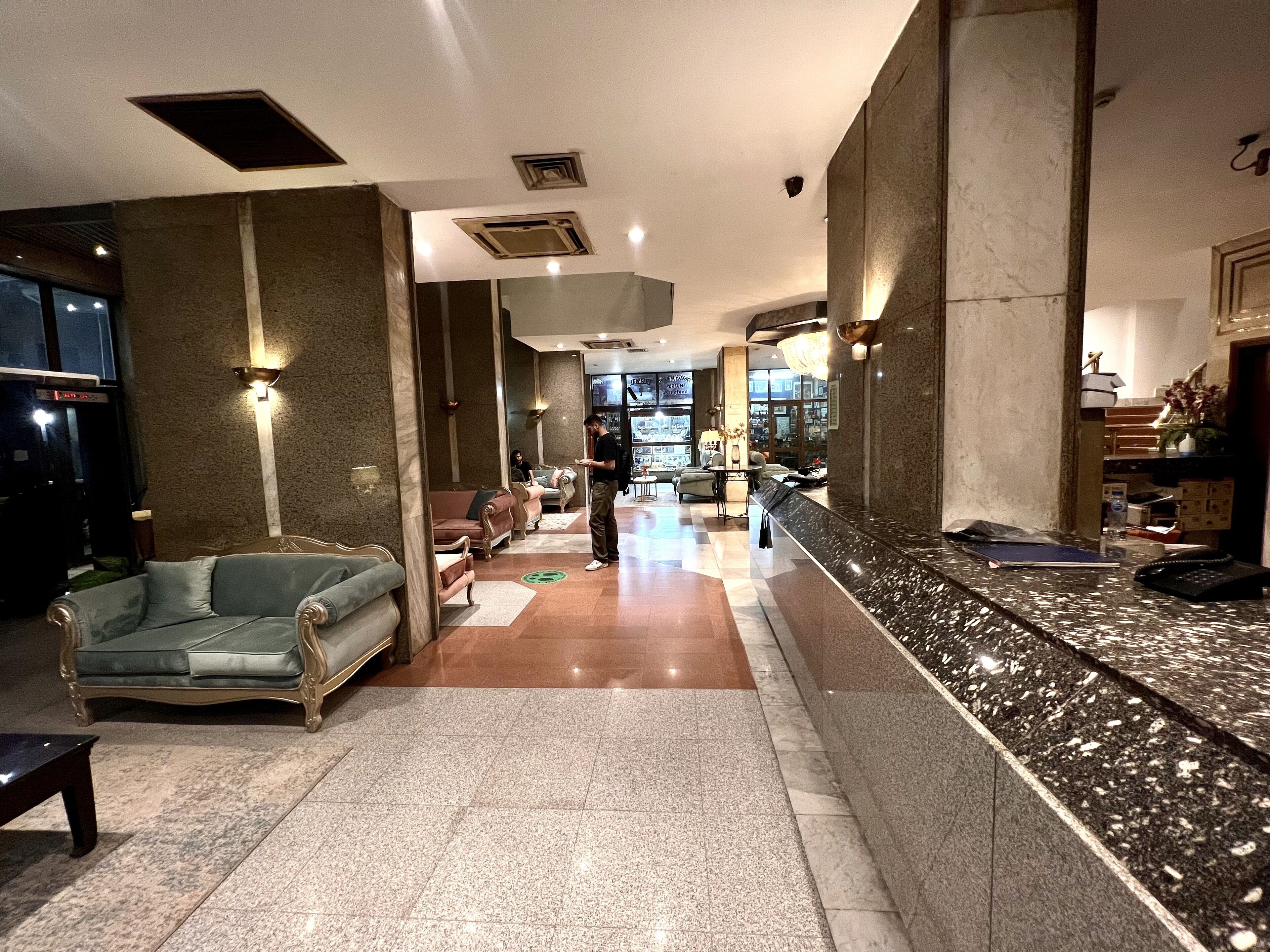 Photo - Santana Hotel