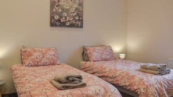 2 Schlafzimmer, kostenloses WLAN, Bettwäsche