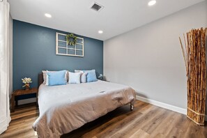 3 bedrooms, iron/ironing board, travel crib, WiFi