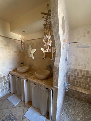 Hair dryer, towels, soap, toilet paper