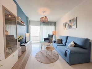 TV - Alq 138 Apolo 14 Apartment (Calpe / Calp)