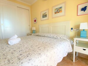 3 Schlafzimmer, Bügeleisen/Bügelbrett, kostenloses WLAN, Bettwäsche