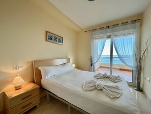 Iron/ironing board, free WiFi, bed sheets - Alq 171 Playa de Oro 10 (Calpe / Calp)