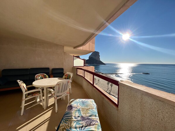 Outdoor dining - Alq 178 Amatista Apartment (Calpe / Calp)