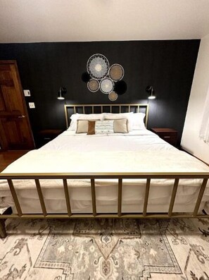 3 Schlafzimmer, Bügeleisen/Bügelbrett, kostenloses WLAN, Bettwäsche