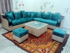 Interior - Couple Friendly Family Friendly Homestay (Bir)