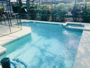 Piscine extérieure