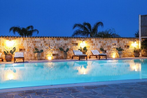 Villa Erika piscina privata