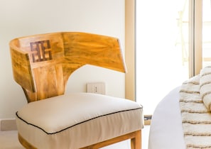 2 bedrooms, iron/ironing board, free WiFi