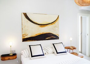 2 bedrooms, iron/ironing board, free WiFi - Villa Alti vista mare e piscina privata (Santa Maria del Focallo)