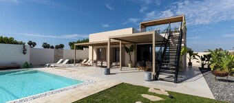 VILLA ALTI CON PISCINA VISTA MARE