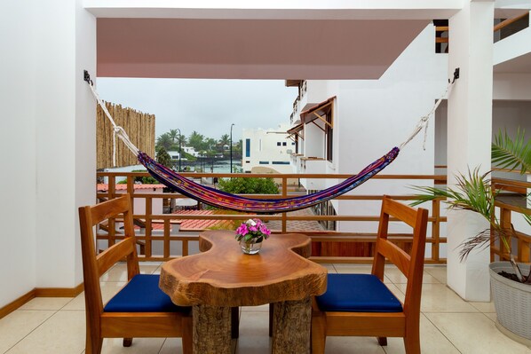 Habitación individual superior | Balcón