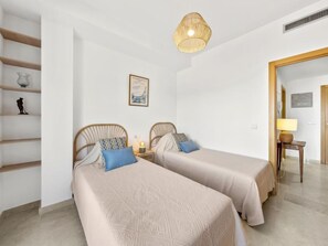 3 bedrooms, iron/ironing board, WiFi - Cima del Mar by Interhome (Pego)
