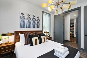 1 bedroom, iron/ironing board, Internet, bed sheets