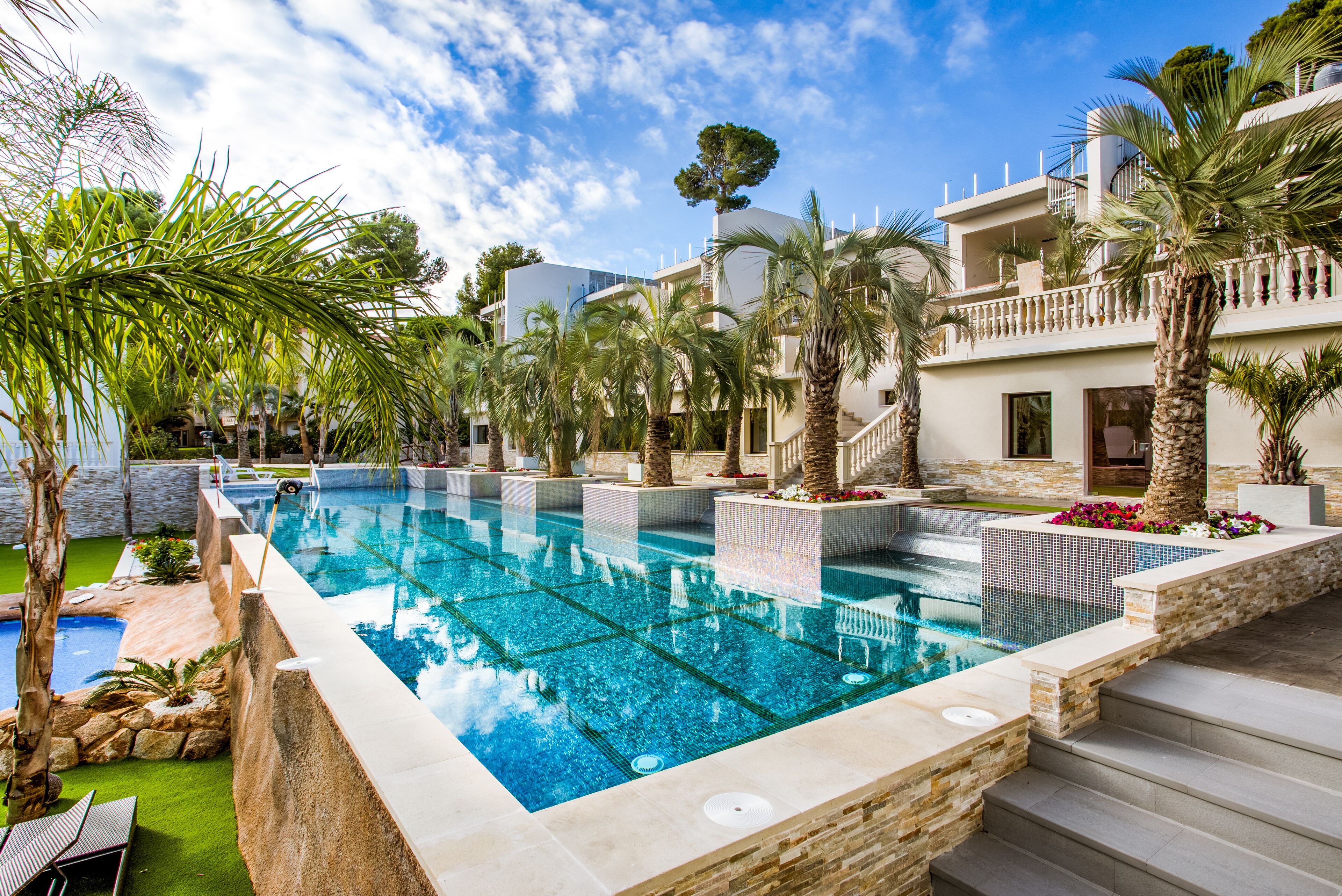 Photo - Calma - HOLIDAY VILLAS
