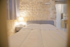 Wi-Fi gratuit, draps fournis