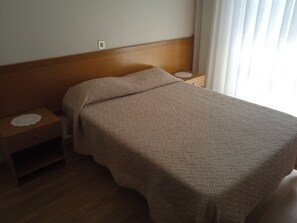 Basic Room | 1 bedroom - Arcadia Portugalferia (Ourem)