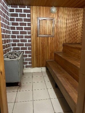 Standard Quadruple Room | Bathroom | Slippers - Mardon&Pasha premium hostel (Almaty)