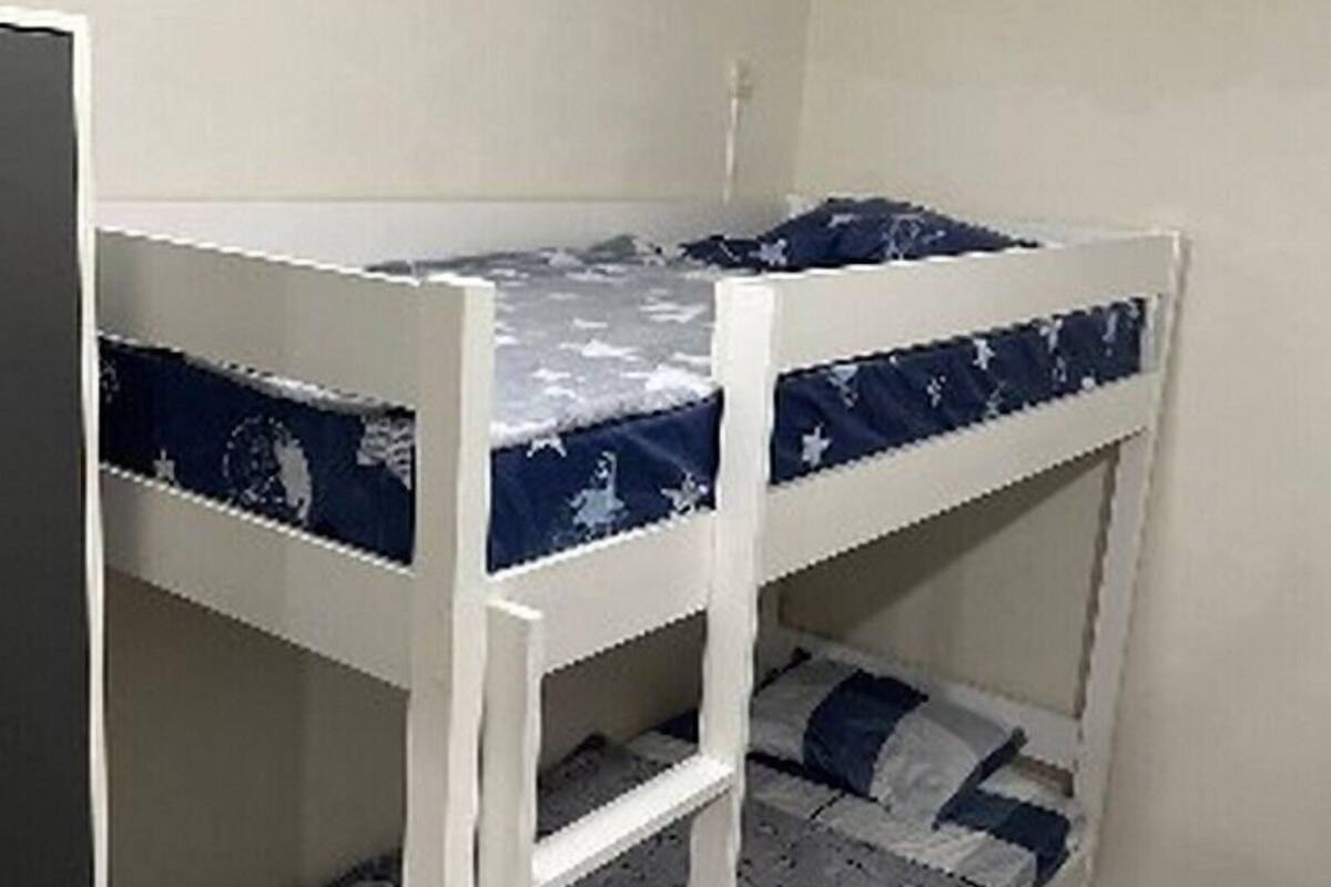 Standard Quadruple Room | Laptop workspace, iron/ironing board (on request), WiFi (free)