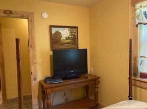 3 chambres, fer et planche Ă repasser, draps fournis