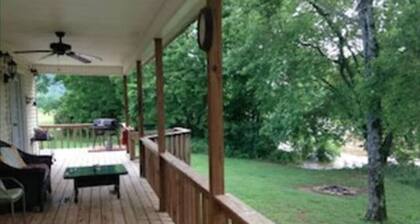 Mulberry River front cabin near ATV/OHV trailheads at Cass, Arkansas. Save 10% each day when booking 5 days or more.
