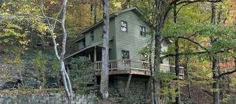 Mulberry River Front cottage near OHV/ATV trailheads at Cass Arkansas.