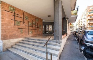 Exterior detail - Cozy Apartment near Vatican - 2 Bathrooms, Sleeps 4 (Roma)