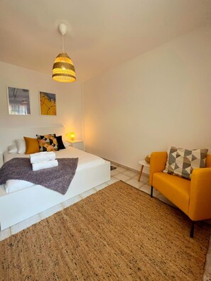 1 chambre, fer et planche à repasser, Wi-Fi, draps fournis