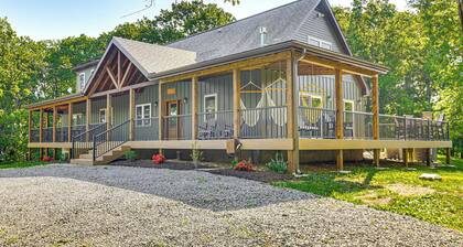 Pickleball Court & Fire Pit: Milton Cabin!