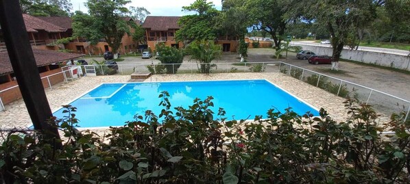 Piscina externa