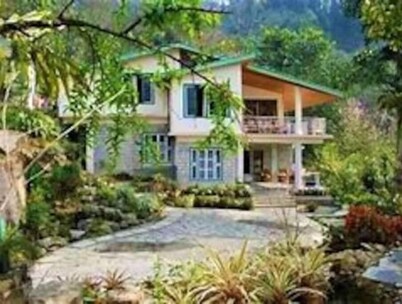 Apartment in gangtok beautiful garden and kitchen
