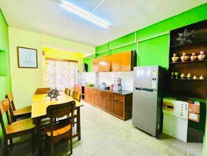 Ruokailu