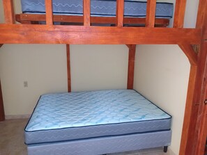 1 bedroom, free WiFi