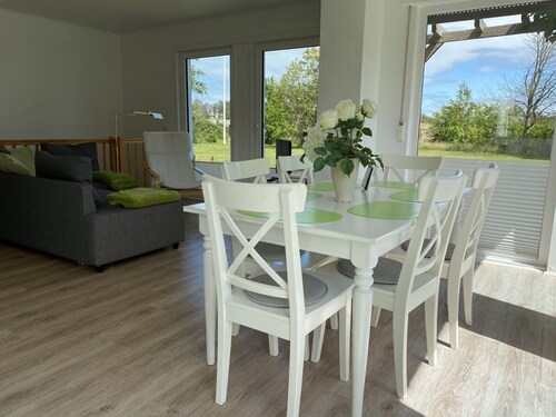 Diese Ferienwohnung Liegt im Erdgeschoss Eines Wunderschön Gelegenen Hauses mit Riesigem Grundstück in Nebel