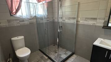 Habitación familiar | Baño