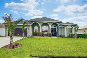 Exterior - Upscale Treasure Coast Retreat! Port St Lucie Home (Port St. Lucie)