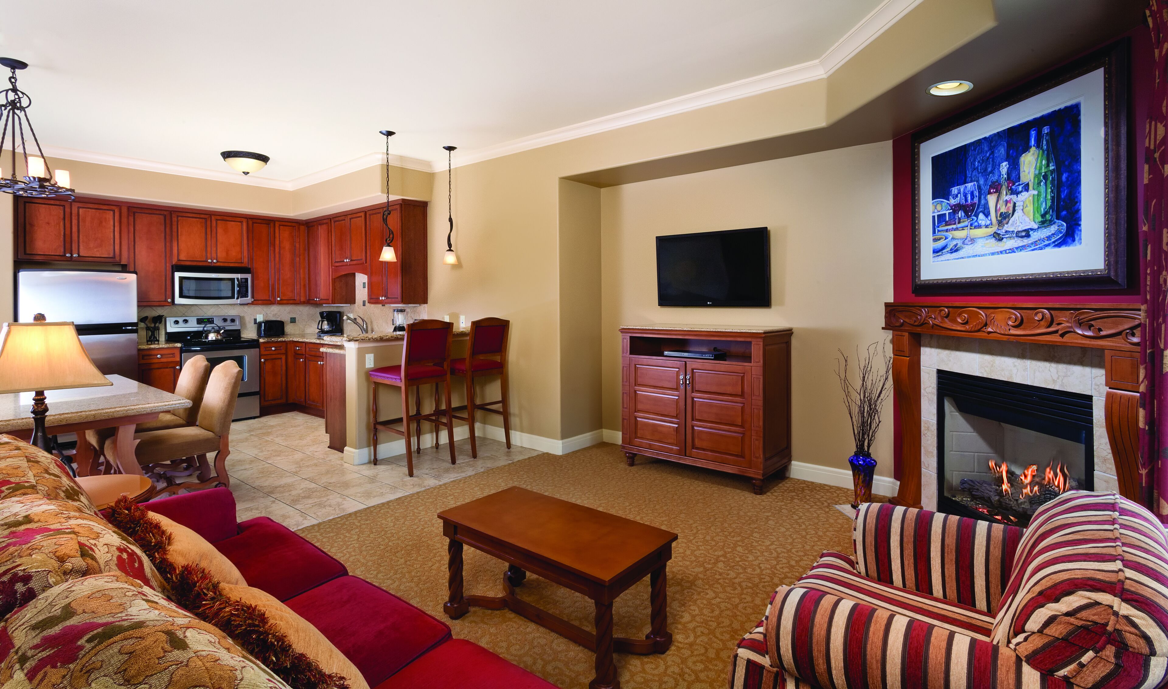 TV, fireplace