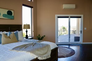 3 室のベッドルーム、アイロン / アイロン台、インターネット、ベッドシーツ