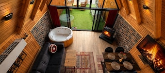 Aurora Suit Bungalov