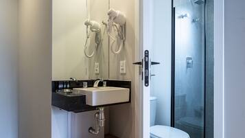 Studio Casal com Varanda | Bathroom