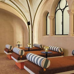 Couples treatment rooms, sauna, hot tub, steam room, body treatments