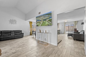 Interior - Casita Oasis near major highways, spa, newly remodeled.  (Palmdale)