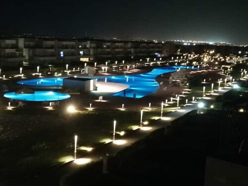 Enjoy The Sun In Blumar Elsokhna