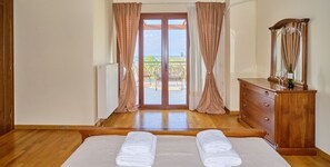 5 Schlafzimmer, Bügeleisen/Bügelbrett, Reisekinderbett, kostenloses WLAN