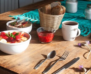 Free daily local cuisine breakfast