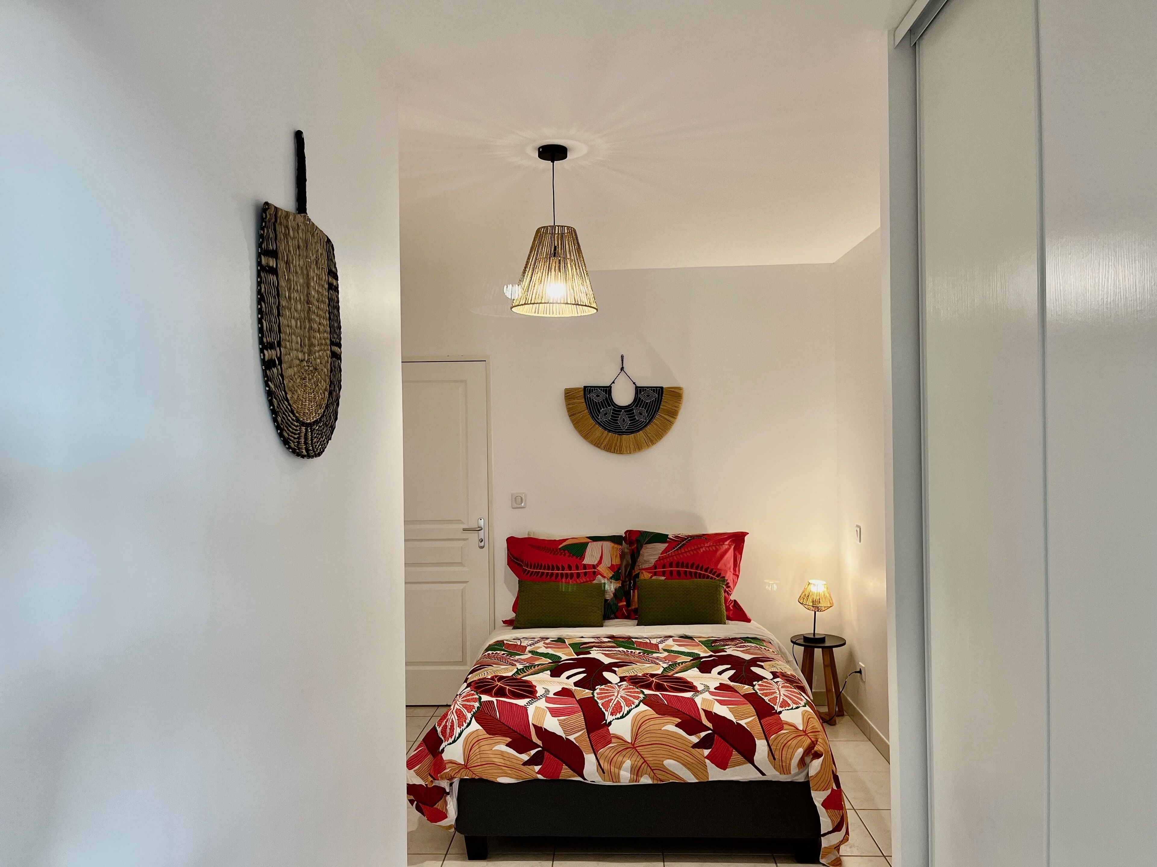2 bedrooms, iron/ironing board, travel cot, WiFi