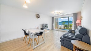 基础客房, 1 间卧室 (PoolVilla 102) | 1 多间卧室、免费 WiFi