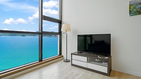 1 dormitorio y wifi gratis. Namhae Ourpoolvilla