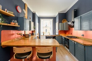 냉장고, 전자레인지, 오븐, 쿡탑